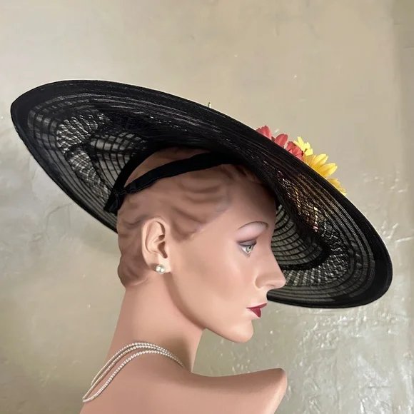 DREAMY 1940s' BLACK CRIN WIDE BRIM TILT HAT + YELLOW/PEACH FABRIC FLOWERS